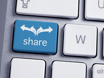 Sharing valuable information via Social Media